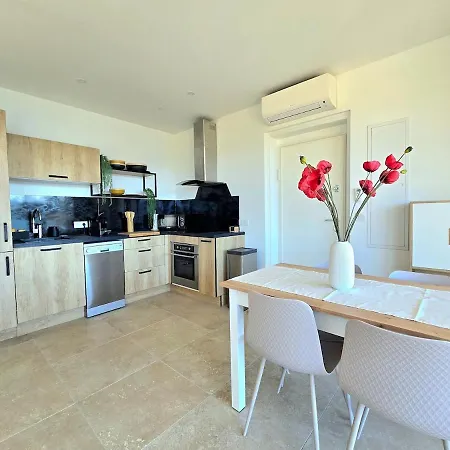 Venise1, 4 Pers, Front De Mer, Vue Etang, Clim *