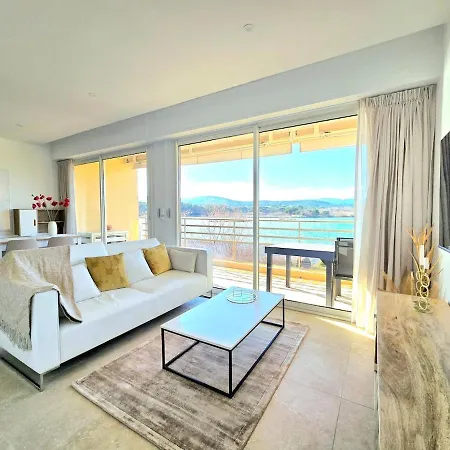 Apartment Venise1, 4 Pers, Front De Mer, Vue Etang, Clim